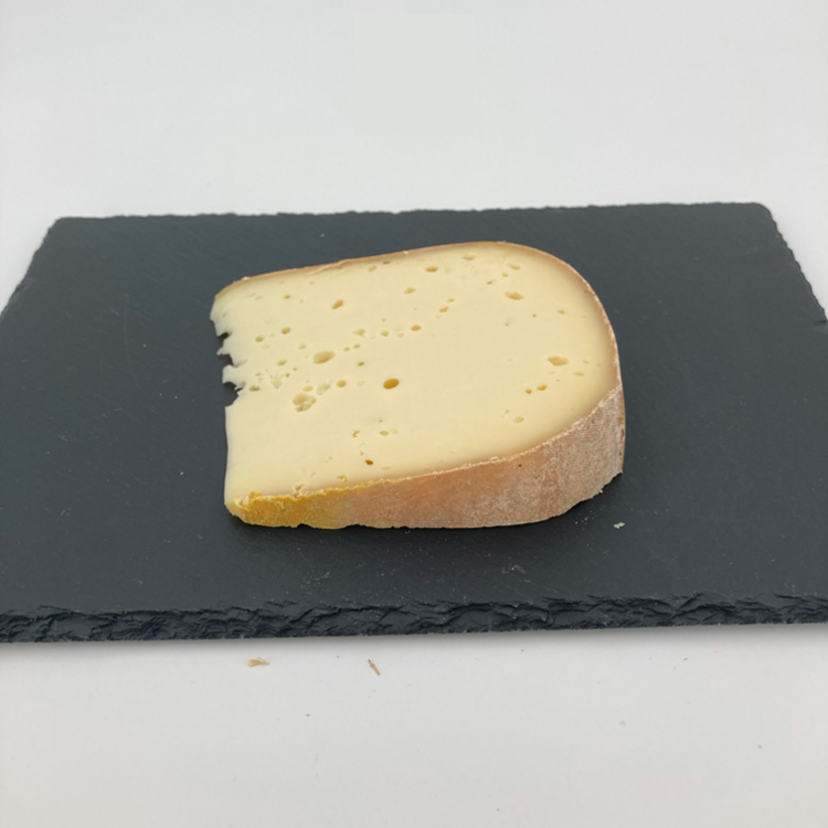 Fromage "Trois laits des Carmes"
