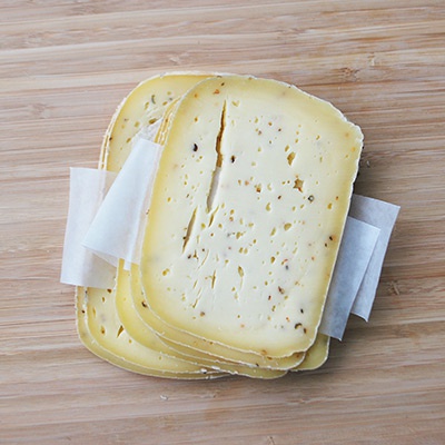 Fromage - Pâte pressée poivre en tranches