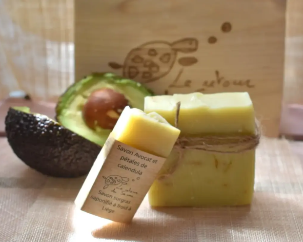 Savon avocat et pétales de calendula - ECHANTILLON (1 par personne)